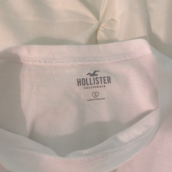 Hollister White Cropped Tee - Picture 3 of 3